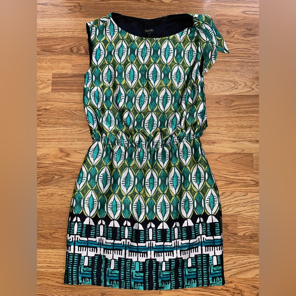 Laundry by Shelli Segal Dress Women’s Size 4 Multicolored Sleeveless EUC